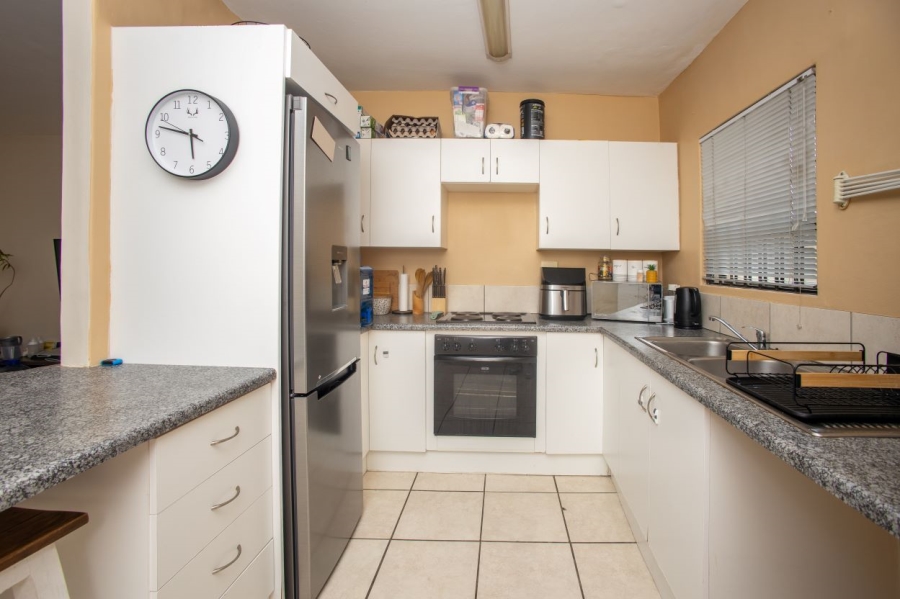 2 Bedroom Property for Sale in Nahoon Valley Park Eastern Cape